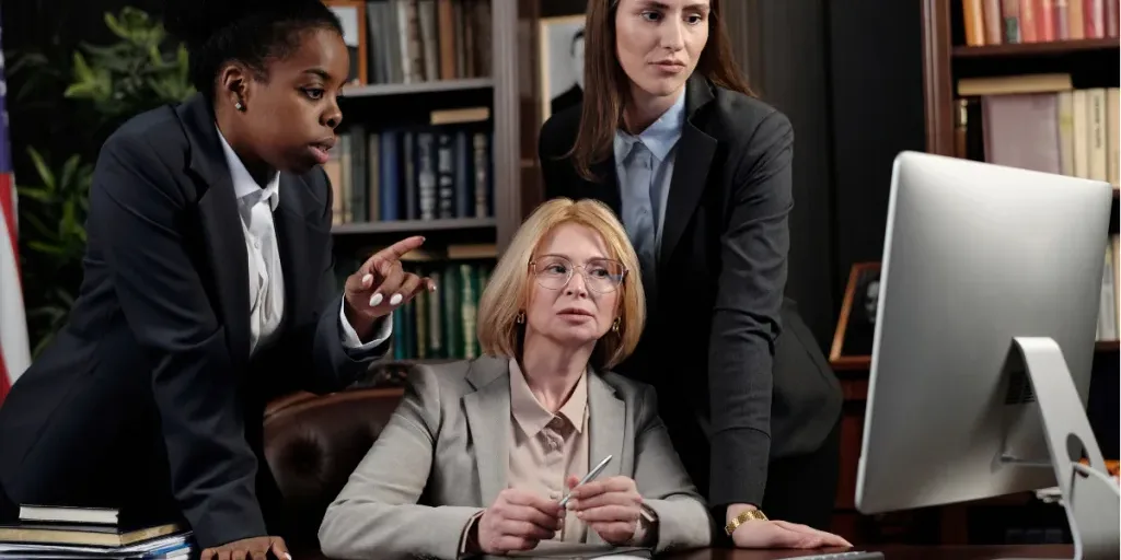 outsourcing paralegals